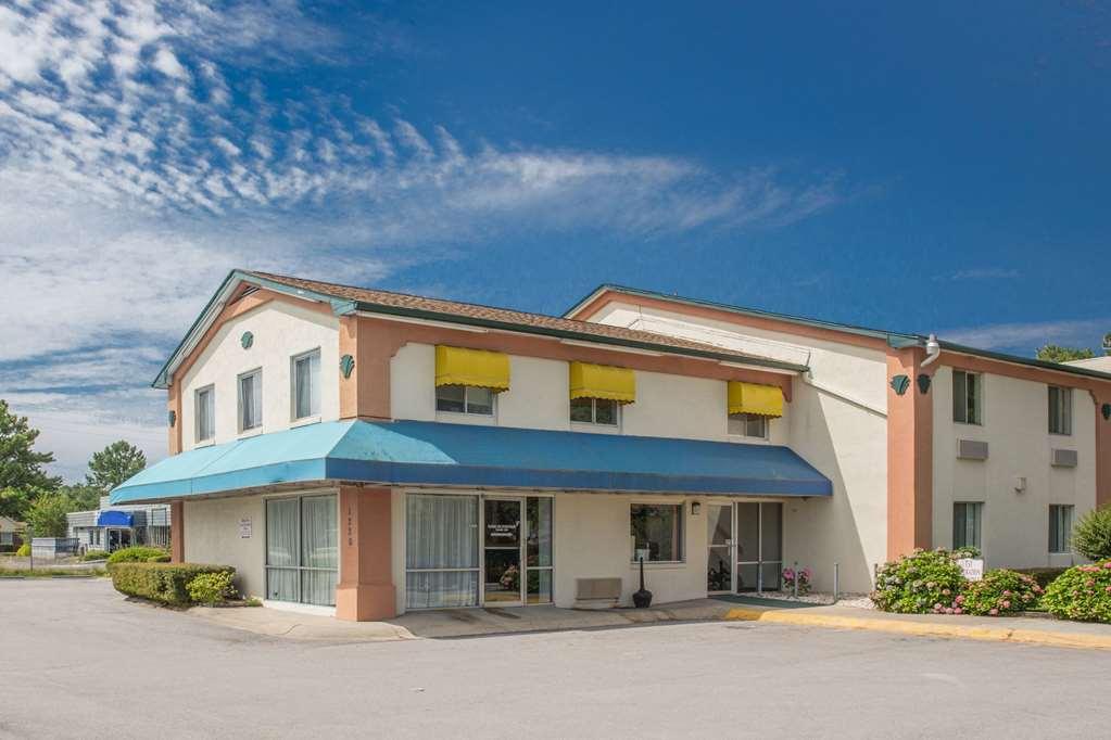 Econo Lodge Cherry Point Havelock Luaran gambar