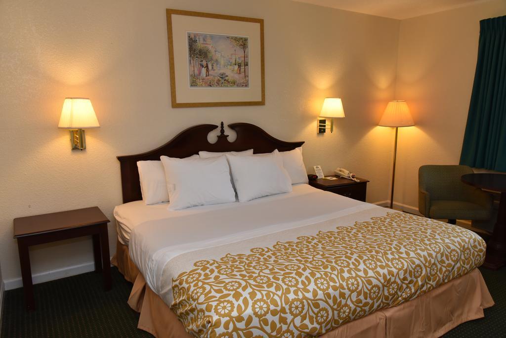 Econo Lodge Cherry Point Havelock Luaran gambar