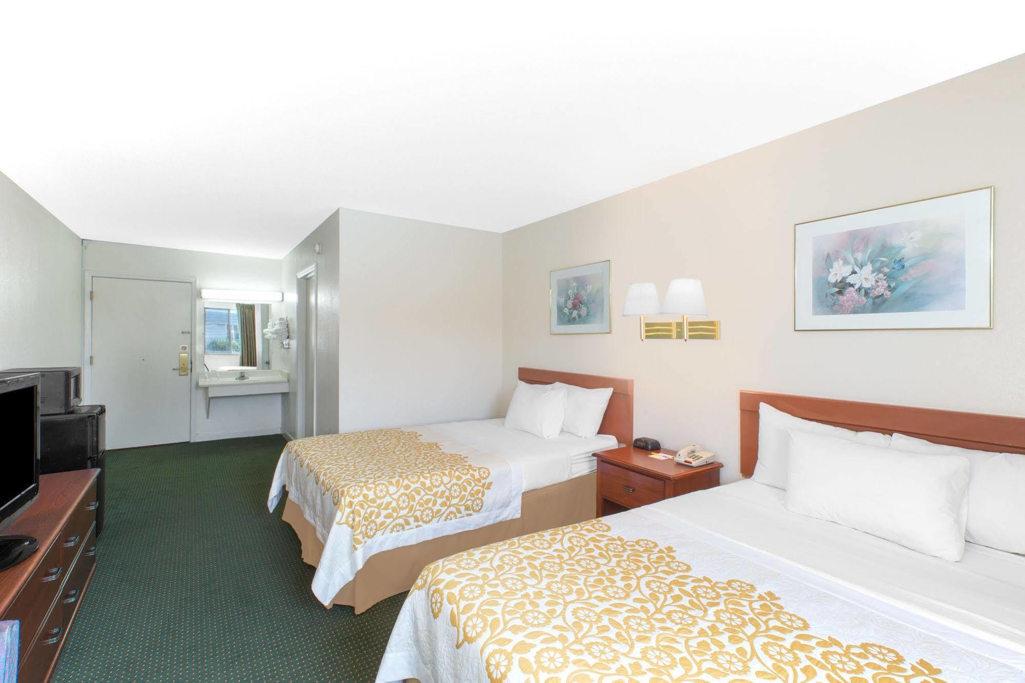 Econo Lodge Cherry Point Havelock Luaran gambar