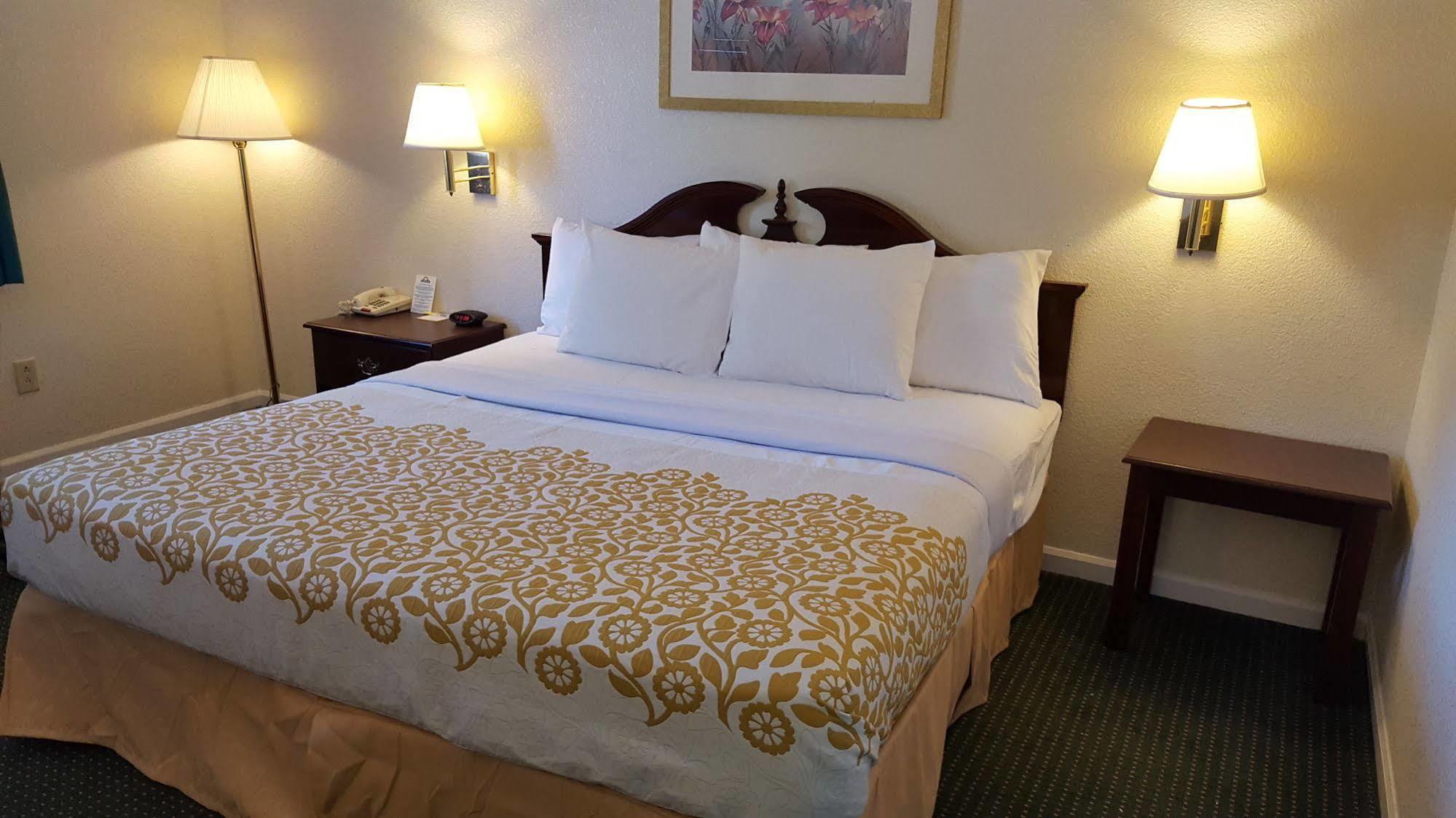 Econo Lodge Cherry Point Havelock Luaran gambar