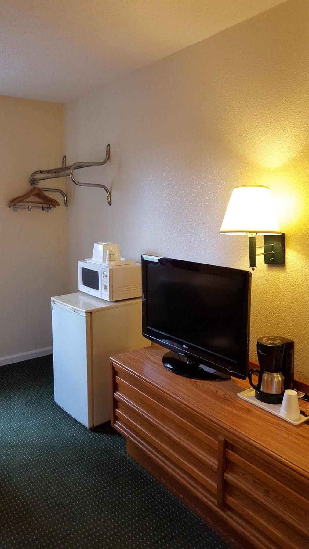 Econo Lodge Cherry Point Havelock Luaran gambar